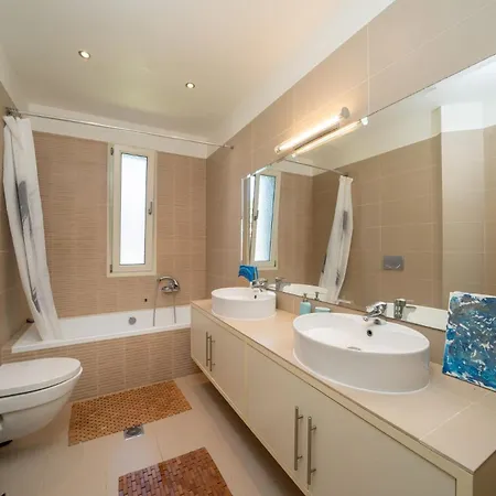 Villa Wonderful Leivathos | Azure Skies | 4 Bedrooms | Furnished Terrace With Private Pool & Hot Tub | Bbq | Svoronata